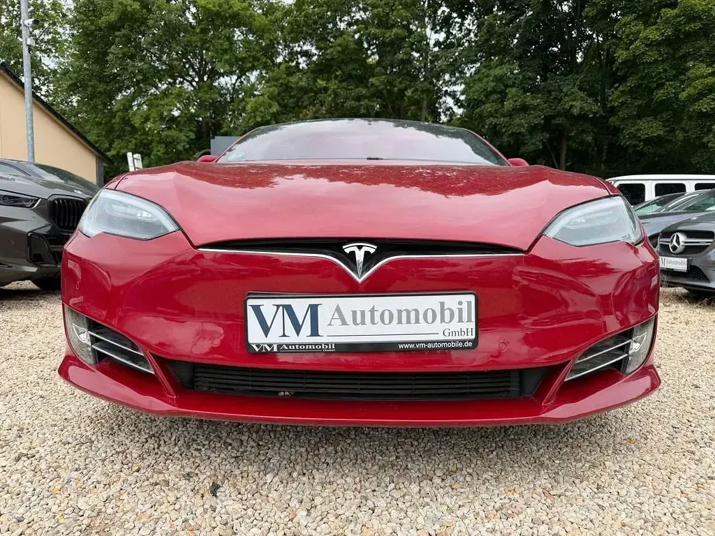Gebraucht Tesla Model S Performance 580 kW (789 PS) 2018 Rot Kleinwagen