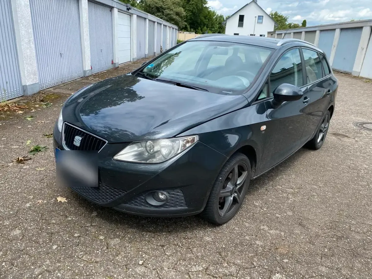 Gebraucht Seat Ibiza ST 106 PS (77 kW) 2011 Grau Kombi