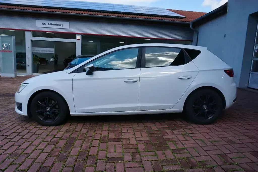 Gebraucht Seat Leon FR 125 PS (91 kW) 2015 "nevada" weiss Limousine