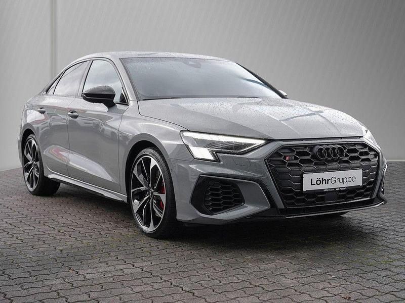 Gebraucht Audi S3 Ambiente 310 PS (228 kW) 2023 Individuallackierungen audi exclusive Limousine