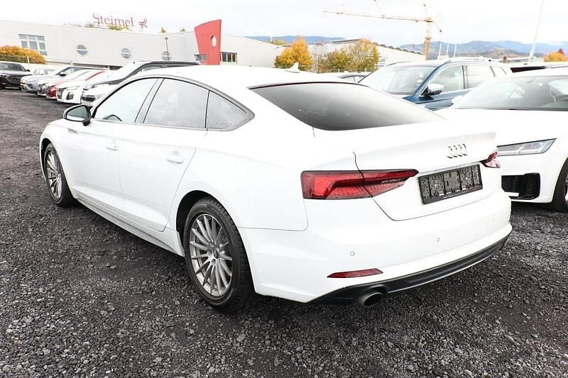 Gebraucht Audi A5 Sportback Black Edition 190 PS (139 kW) 2017 Metallic Kleinwagen