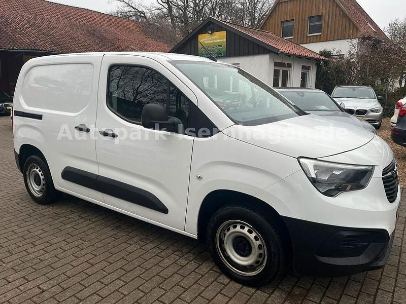 Gebraucht Opel Combo Edition 76 PS (55 kW) 2019 Weiß Van / Kleinbus