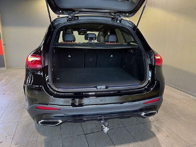 Gebraucht 2025 Mercedes GLC300 AMG line | 68.900 € (Teuer) - Bild 1/4
