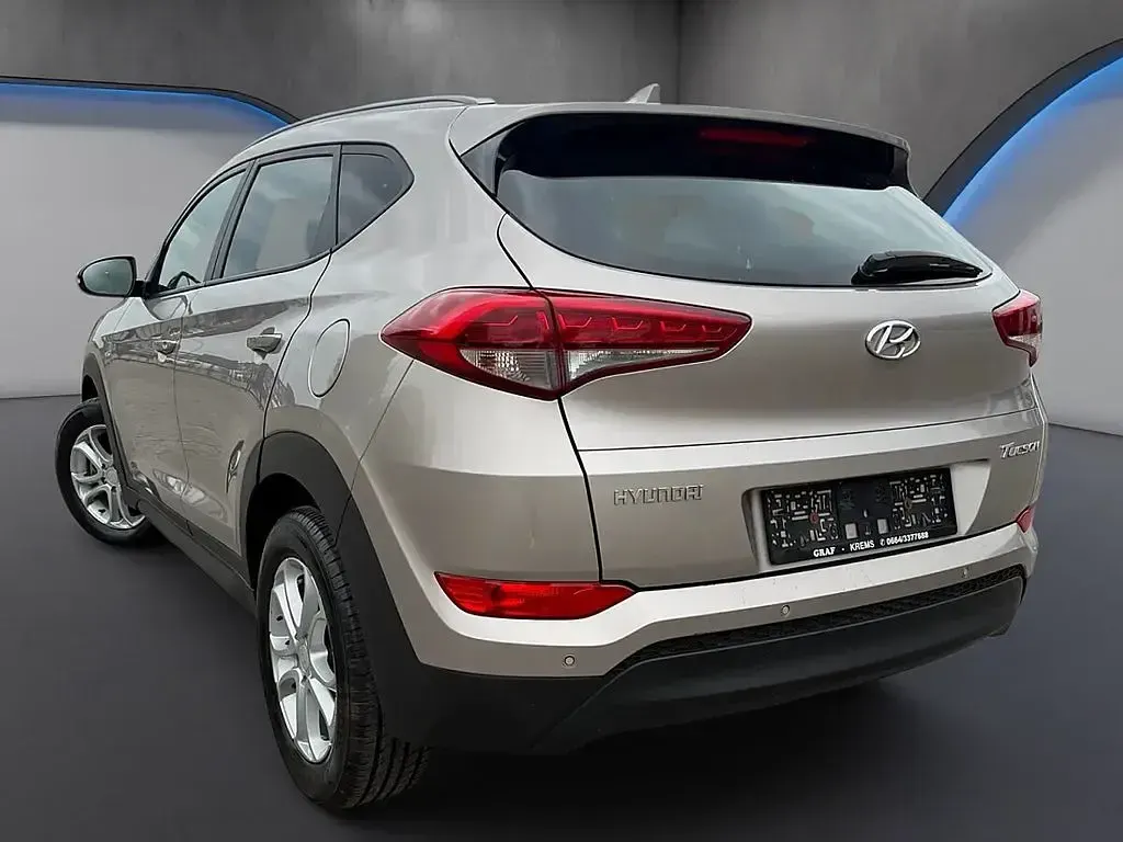 Gebraucht Hyundai Tucson Edition 141 PS (103 kW) 2018 Grau SUV