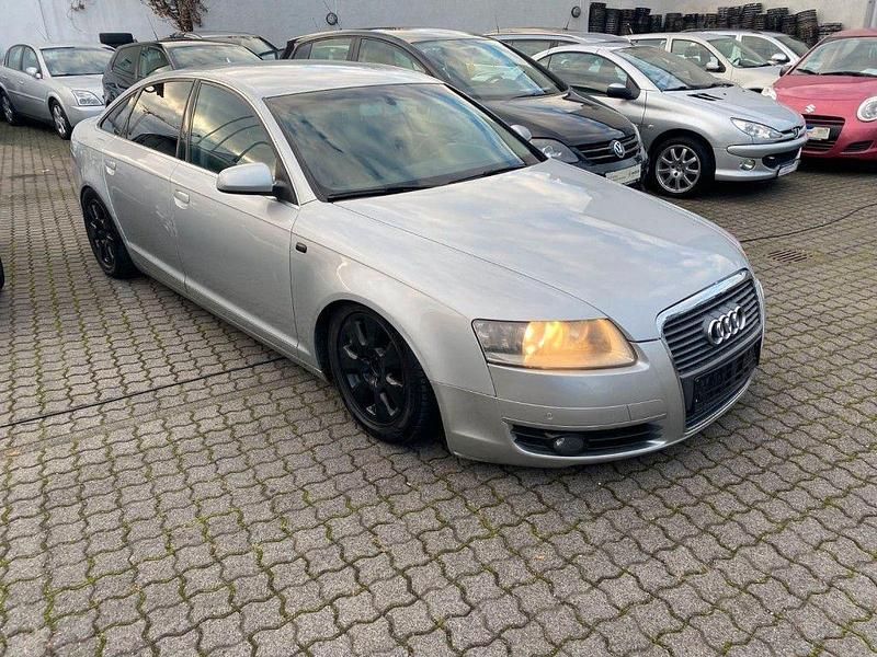 Silber Gebraucht 2006 Audi A6 Comfort Limousine | 2.499 € (Superpreis) - Bild 1/4