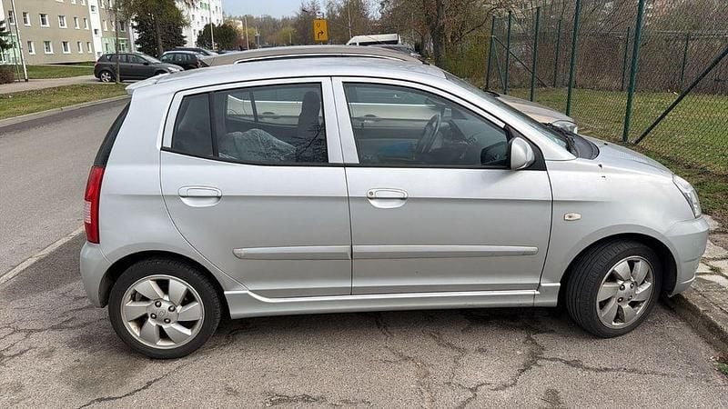 Gebraucht Kia Picanto EX 65 PS (47 kW) 2006 Silber Kleinwagen