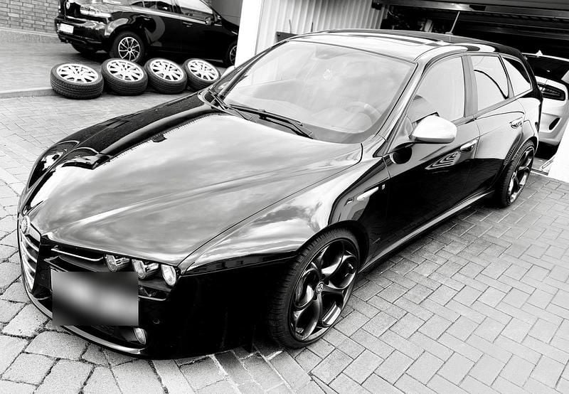 Gebraucht Alfa Romeo 159 Ti 200 PS (147 kW) 2010 Schwarz Kombi
