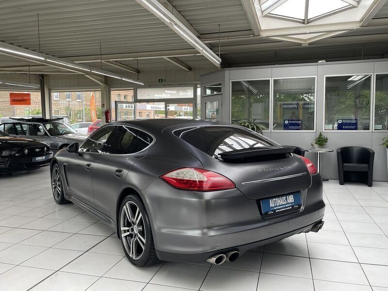 Gebraucht Porsche Panamera 4S 400 PS (294 kW) 2010 Blau Limousine