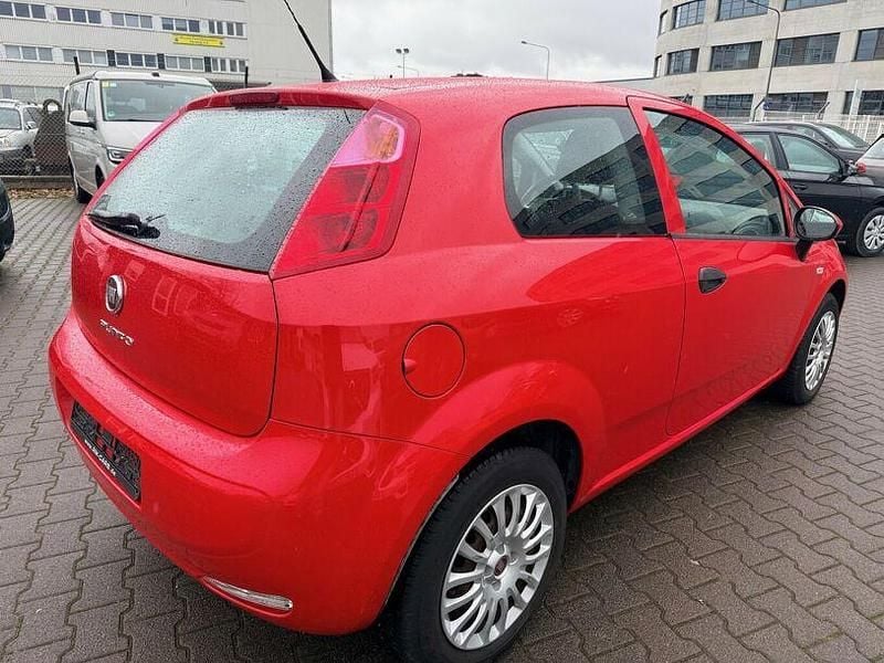 Gebraucht Fiat Punto Mystyle 69 PS (50 kW) 2015 Rot Kleinwagen