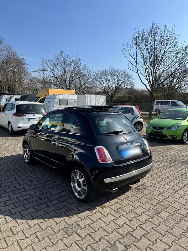 Gebraucht Fiat 500 69 PS (50 kW) 2008 Schwarz Kleinwagen