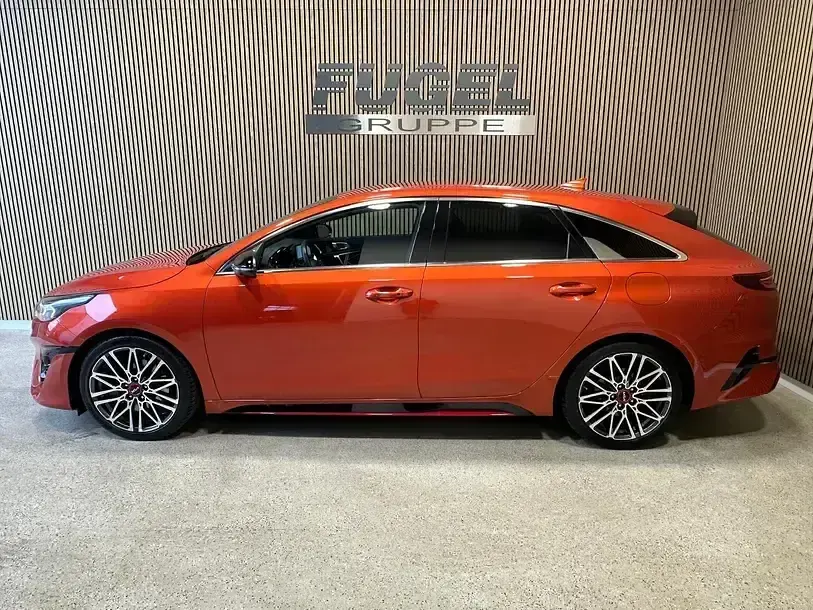 Gebraucht Kia ProCeed GT 204 PS (150 kW) 2024 Orange fusion met. Kombi