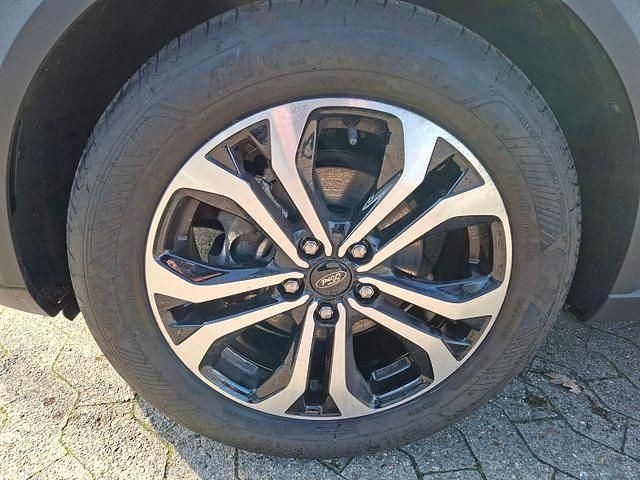 Gebraucht Ford Puma Titanium 125 PS (91 kW) 2024 Grau SUV