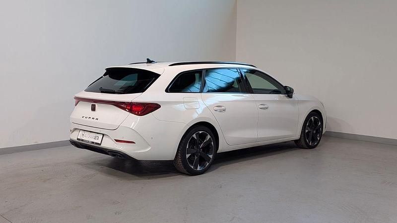 Gebraucht Cupra Leon 150 PS (110 kW) 2024 Weiß Limousine
