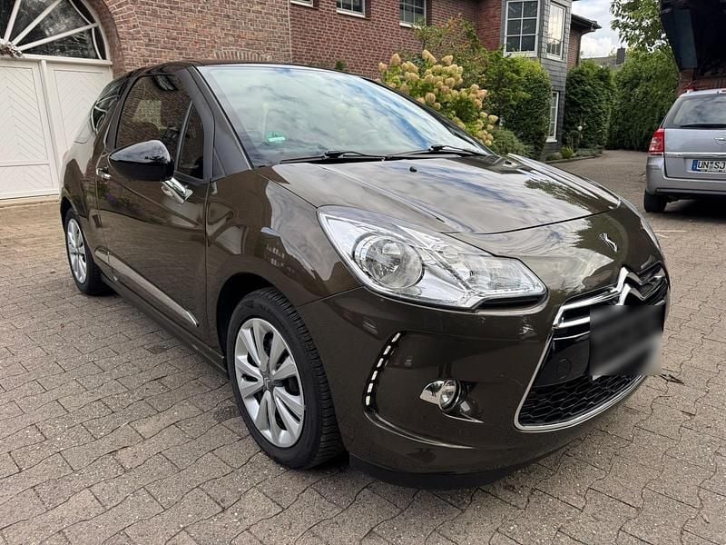 Violet Gebraucht 2013 Citroën DS3 Kleinwagen | 3.699 € (Fairer Preis) - Bild 1/4