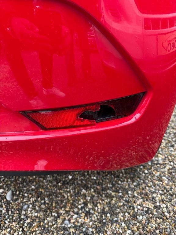 Gebraucht VW up! Basis 65 PS (47 kW) 2021 Tornadorot Kleinwagen