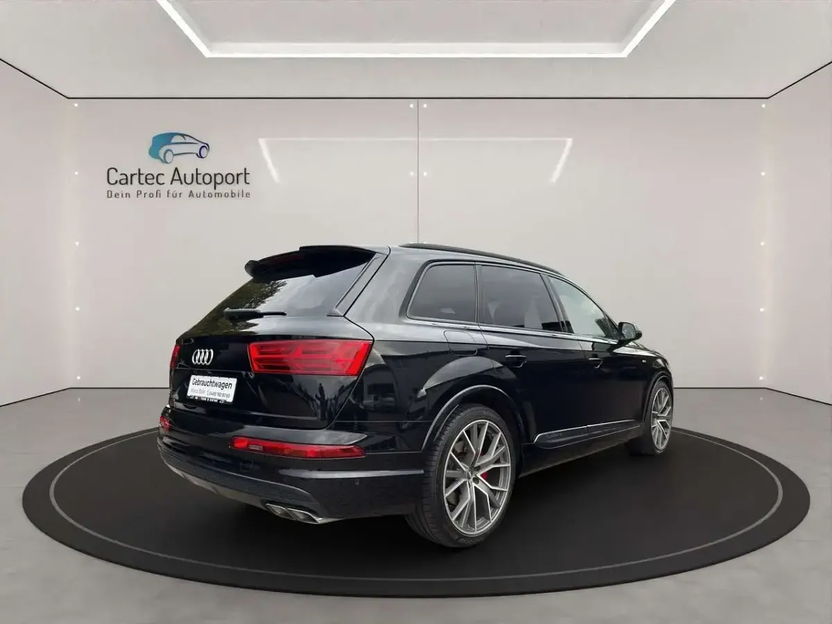 Gebraucht Audi SQ7 Sport 435 PS (319 kW) 2017 Schwarz SUV
