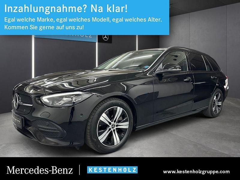 Schwarz Gebraucht 2023 Mercedes C200 Night Limousine | 29.890 € (Fairer Preis) - Bild 1/4