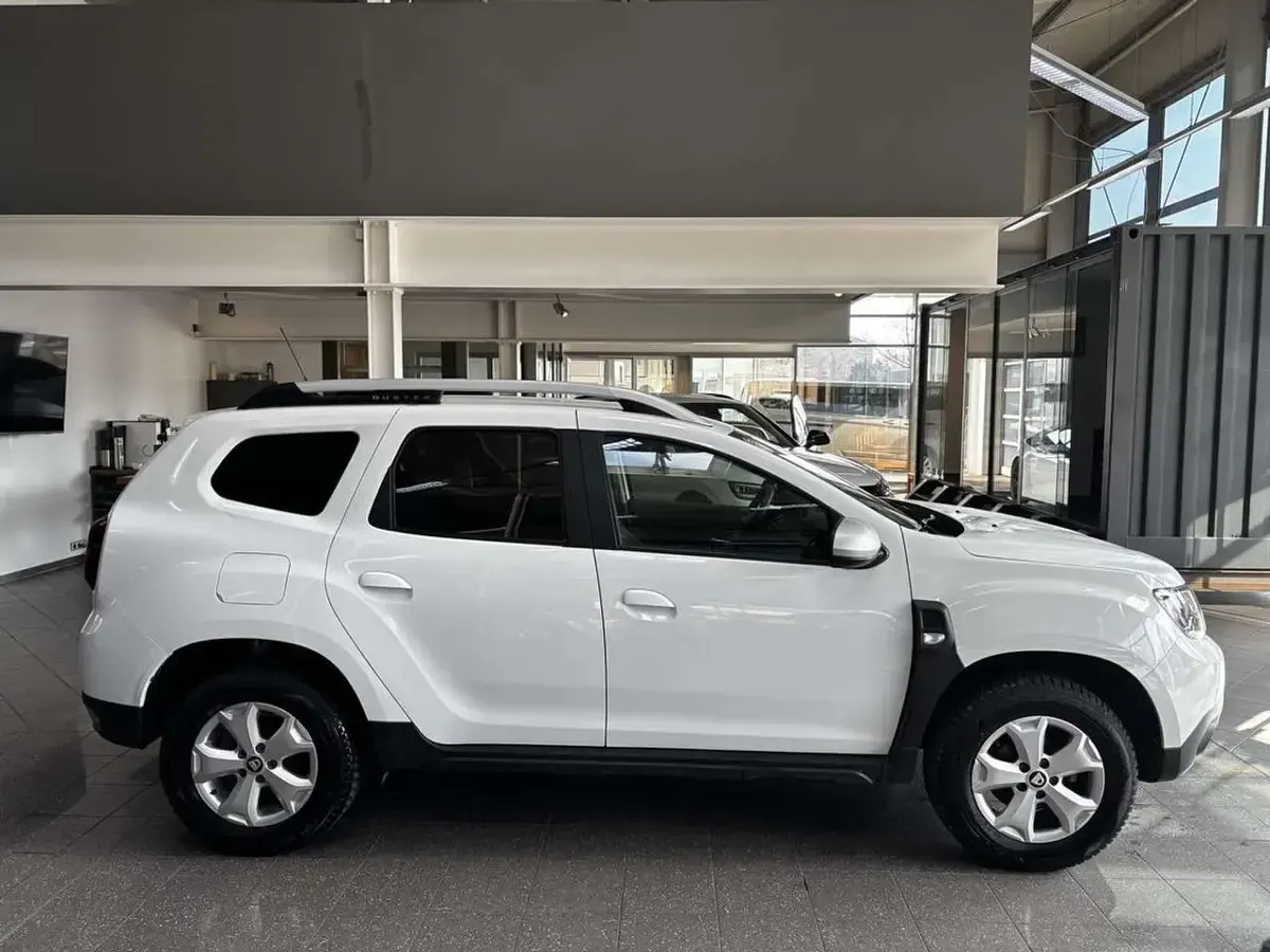 Second-hand Dacia Duster 114 CP (83 kW) 2018 Alb SUV