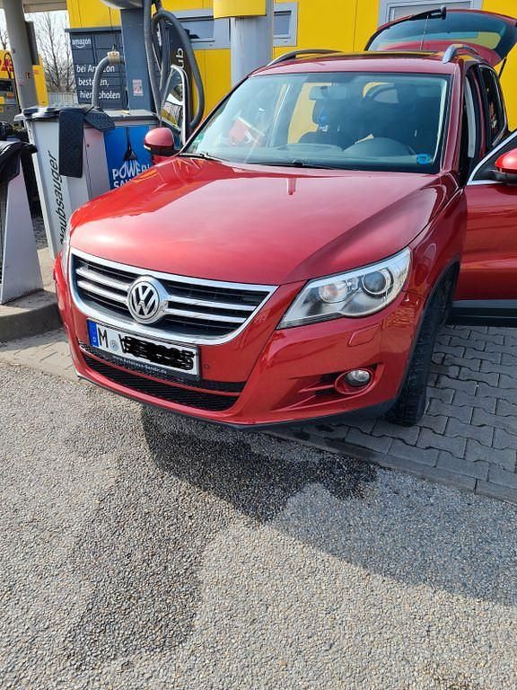 Gebraucht VW Tiguan 170 PS (125 kW) 2009 Rot SUV