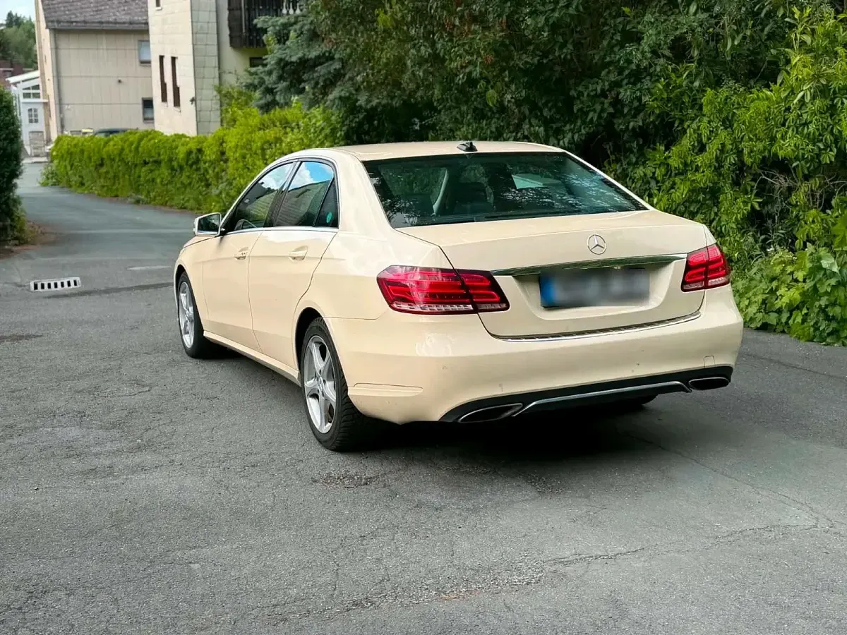 Gebraucht Mercedes 200 136 PS (100 kW) 2016 Limousine