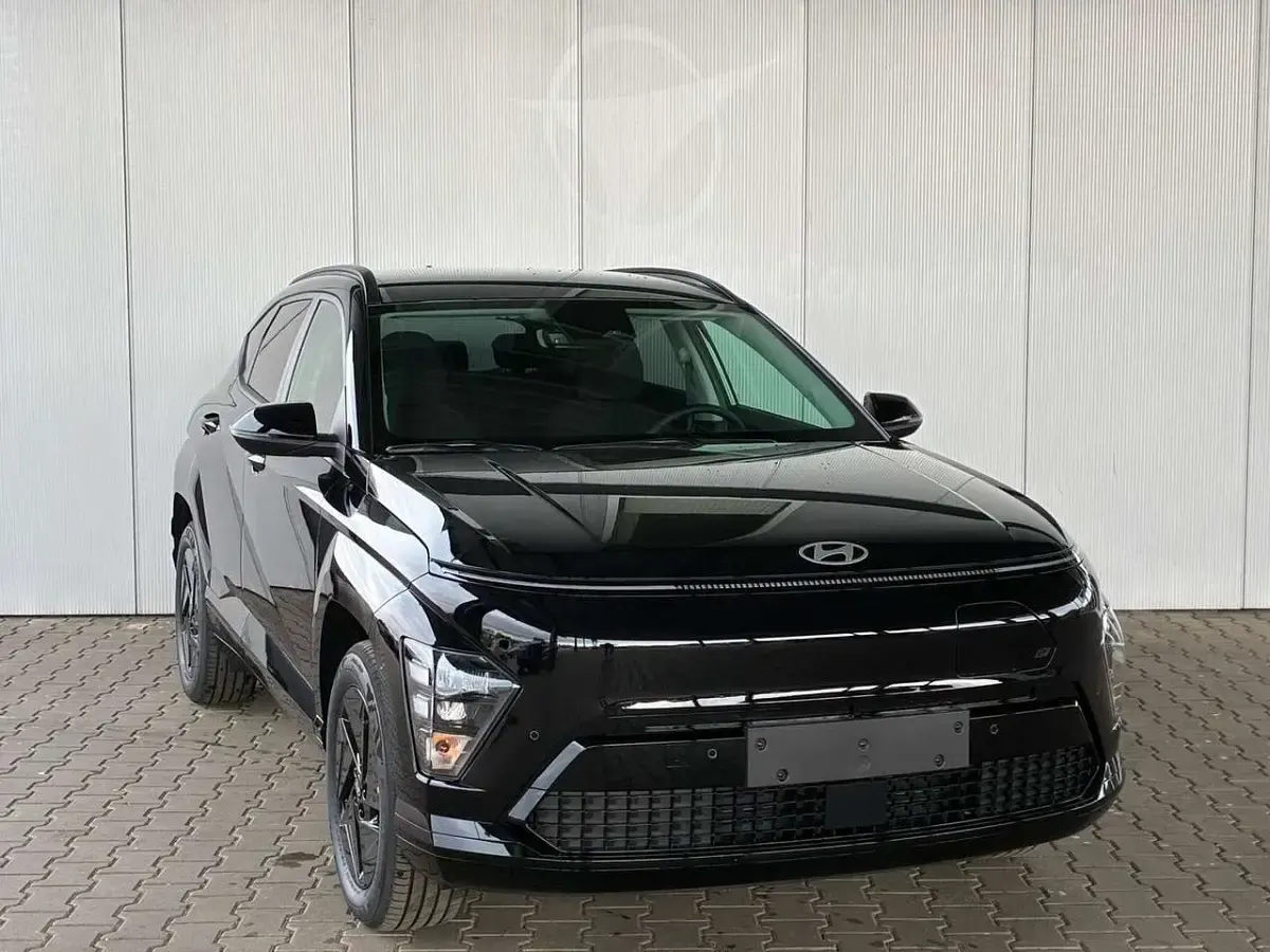 Neu Hyundai Kona Comfort 150 kW (204 PS) 2026 Schwarz SUV