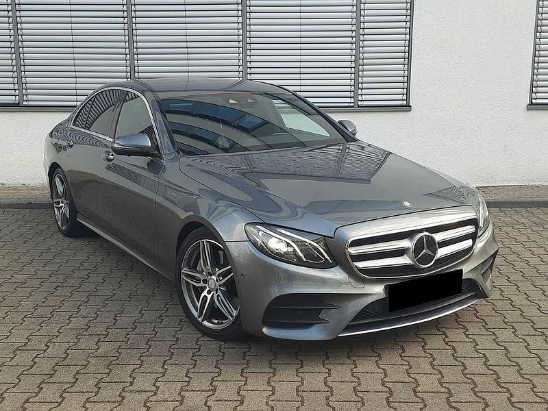 Gebraucht Mercedes E350 258 PS (189 kW) 2017 Grau Limousine