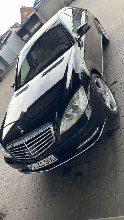 Gebraucht Mercedes S350 258 PS (189 kW) 2012 Schwarz Limousine