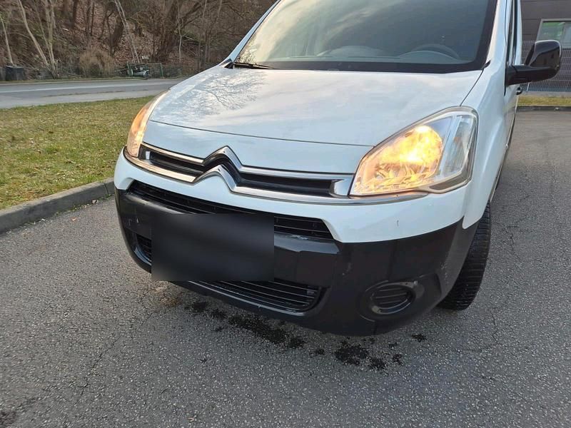 Gebraucht Citroën Berlingo 90 PS (66 kW) 2013 Weiß Van / Kleinbus