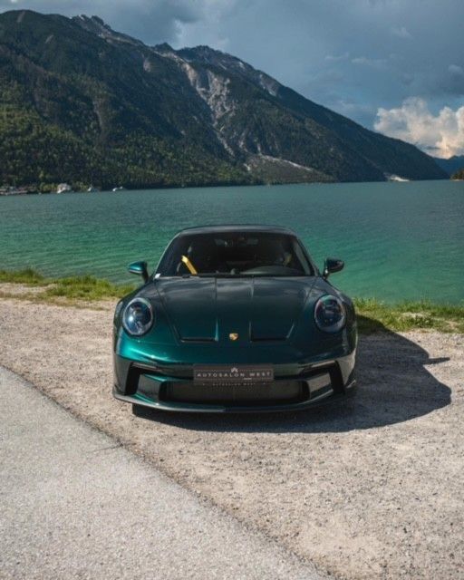 Gebraucht Porsche 992 510 PS (375 kW) 2023 Grün