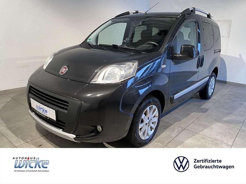 Schwarz Gebraucht 2013 Fiat Qubo Active Van / Kleinbus | 7.990 € (Teuer) - Bild 1/4