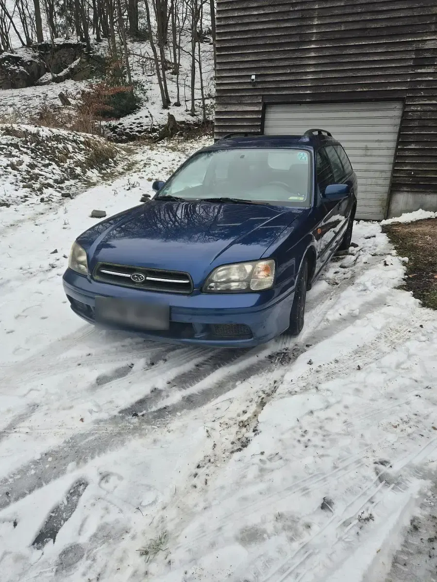 Gebraucht Subaru Legacy 125 PS (91 kW) 2001 Blau Kombi