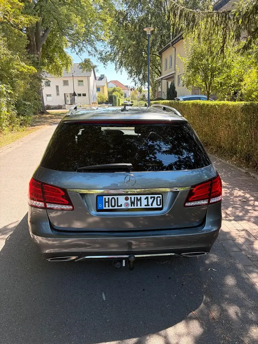 Gebraucht Mercedes E200 136 PS (100 kW) 2015 Silber Kombi