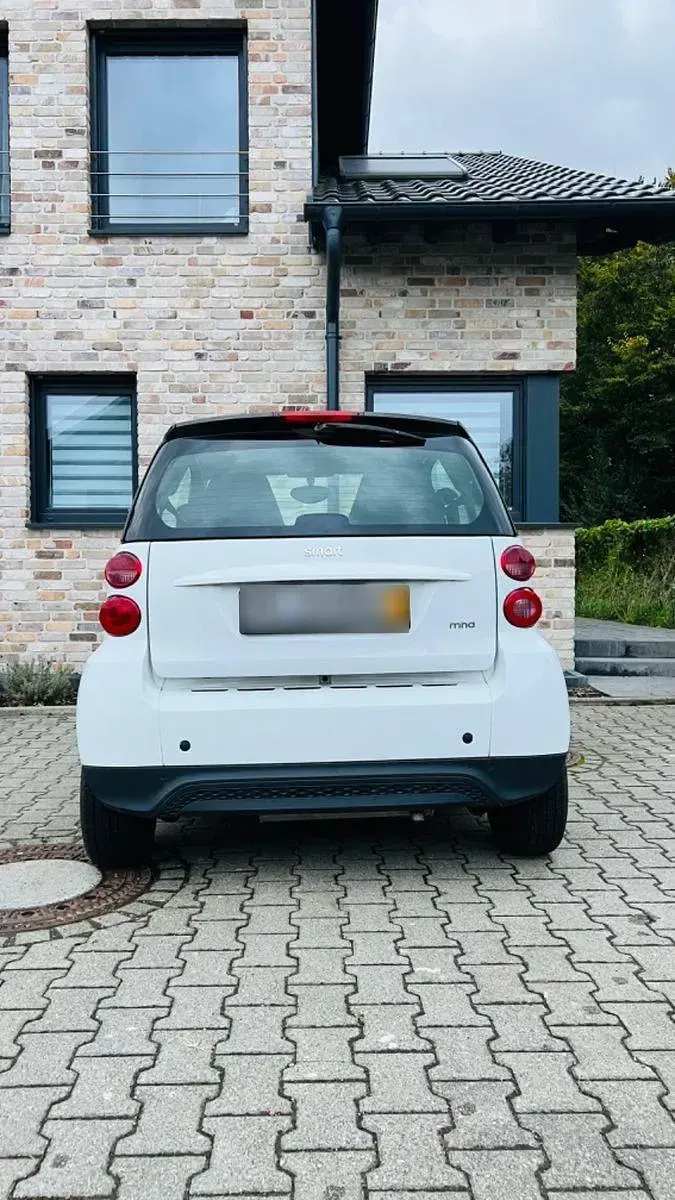 Gebraucht Smart ForTwo Coupé Pure 61 PS (44 kW) 2012 Weiß Coupé