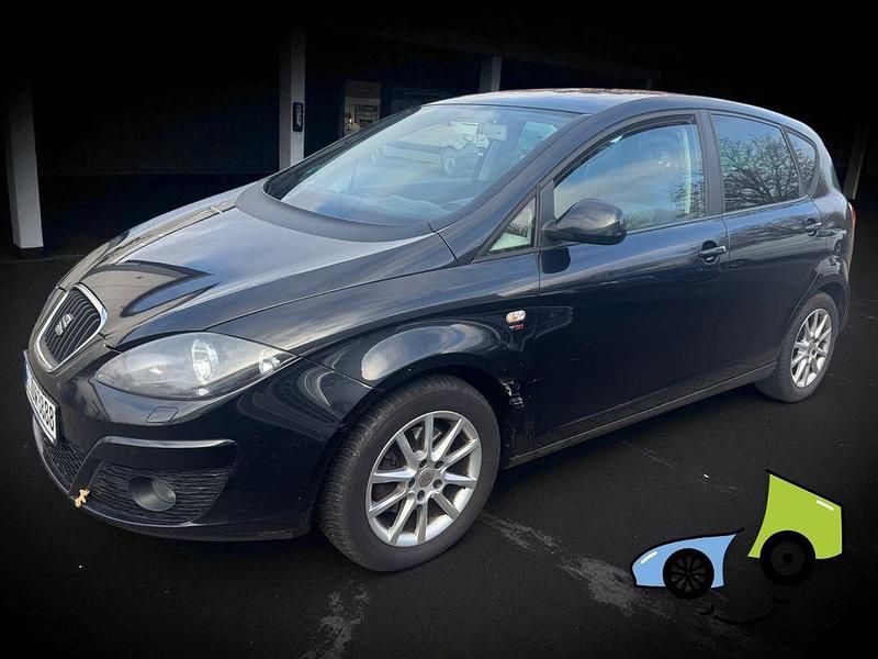 Schwarz Gebraucht 2012 Seat Altea Stylance Limousine | 3.700 € (Fairer Preis) - Bild 1/4