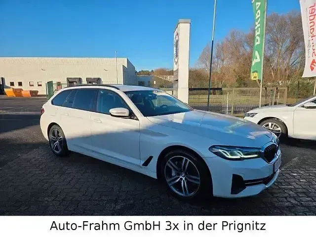 Brugt BMW 530 Performance 286 HK (210 kW) 2023 Hvid Stationcar
