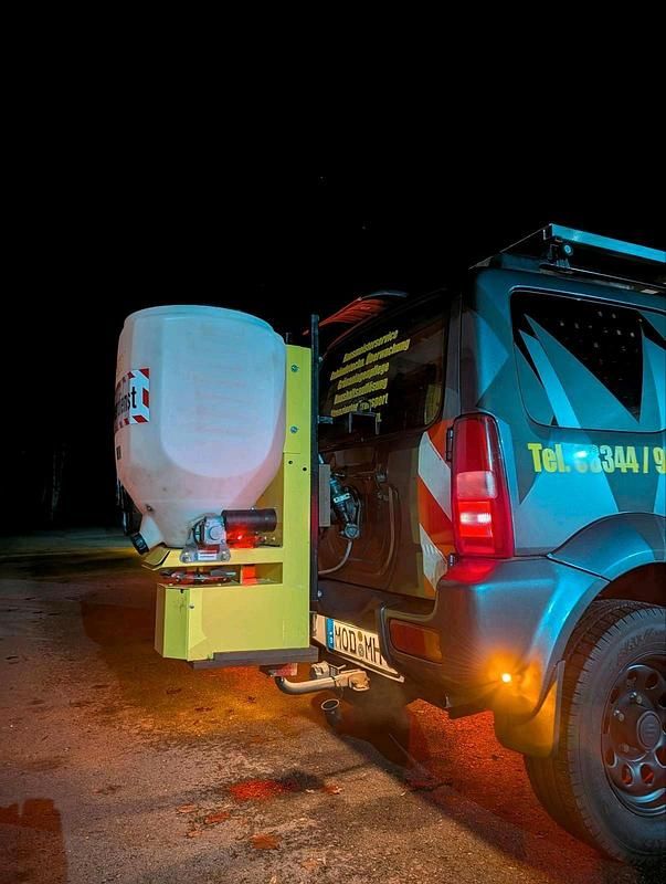 Gebraucht Suzuki Jimny 85 PS (62 kW) 2005 Grau SUV