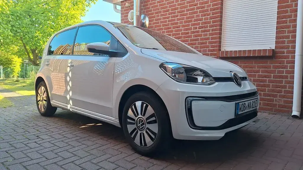 Gebraucht VW e-up! United 61 kW (83 PS) 2021 Weiß Kleinwagen
