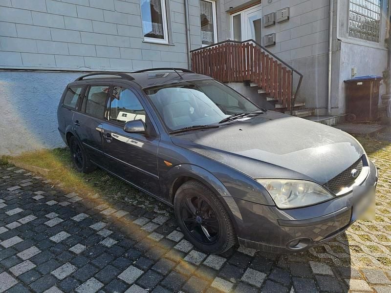 Gebraucht Ford Mondeo Ghia 130 PS (95 kW) 2002 Grau Kombi