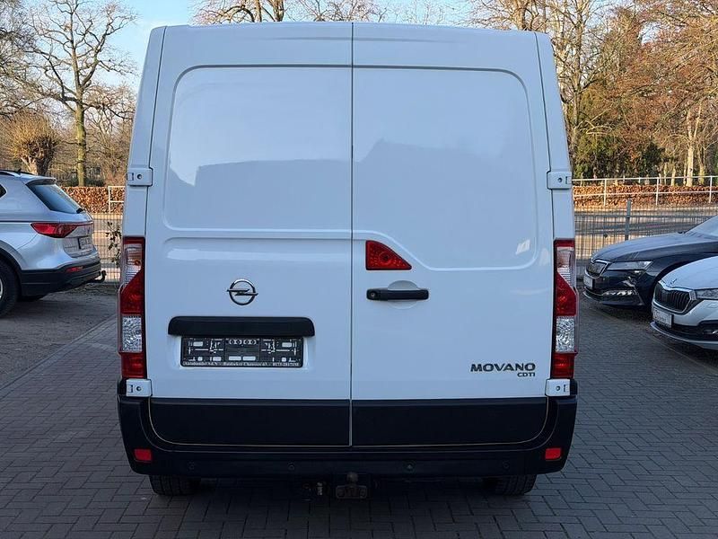 Gebraucht Opel Movano 131 PS (96 kW) 2019 Weiß Van / Kleinbus