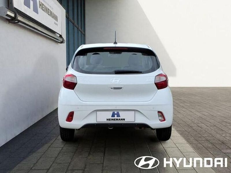Gebraucht Hyundai i10 63 PS (46 kW) 2024 Weiß Kleinwagen