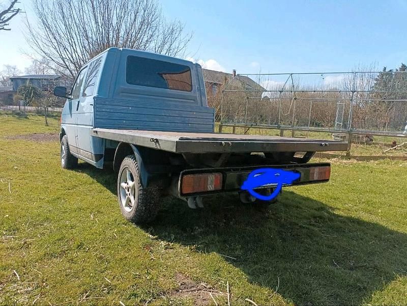 Gebraucht VW T4 102 PS (75 kW) 1998 Blau Van