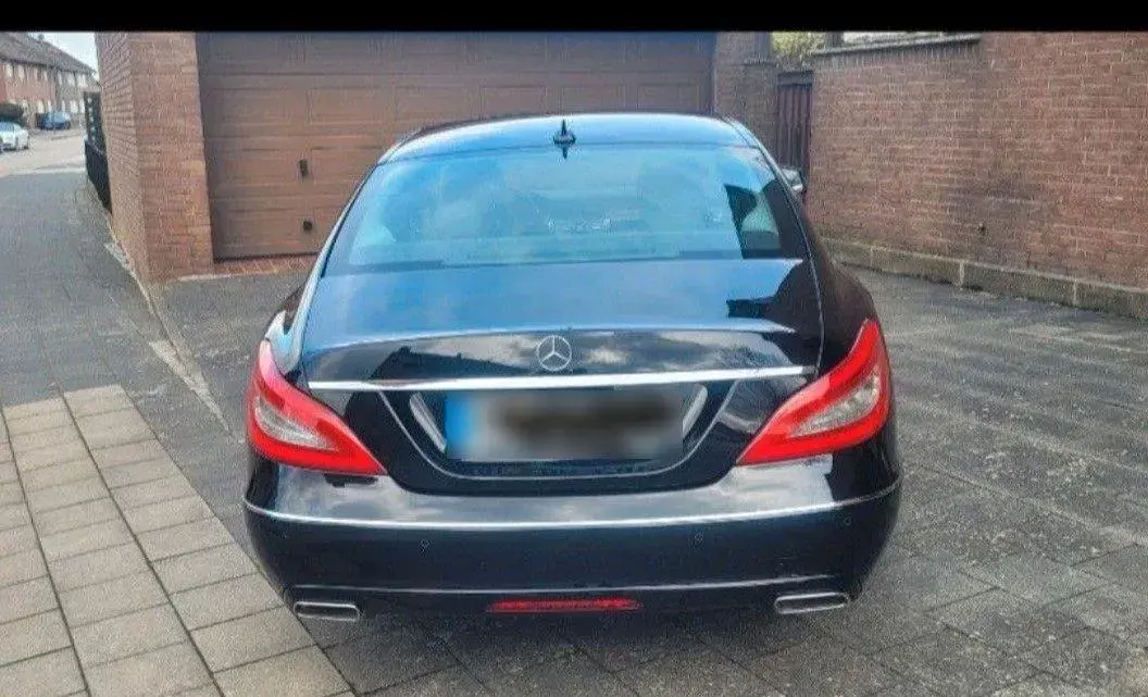 Gebraucht Mercedes CLS350 265 PS (194 kW) 2011 Schwarz Coupé