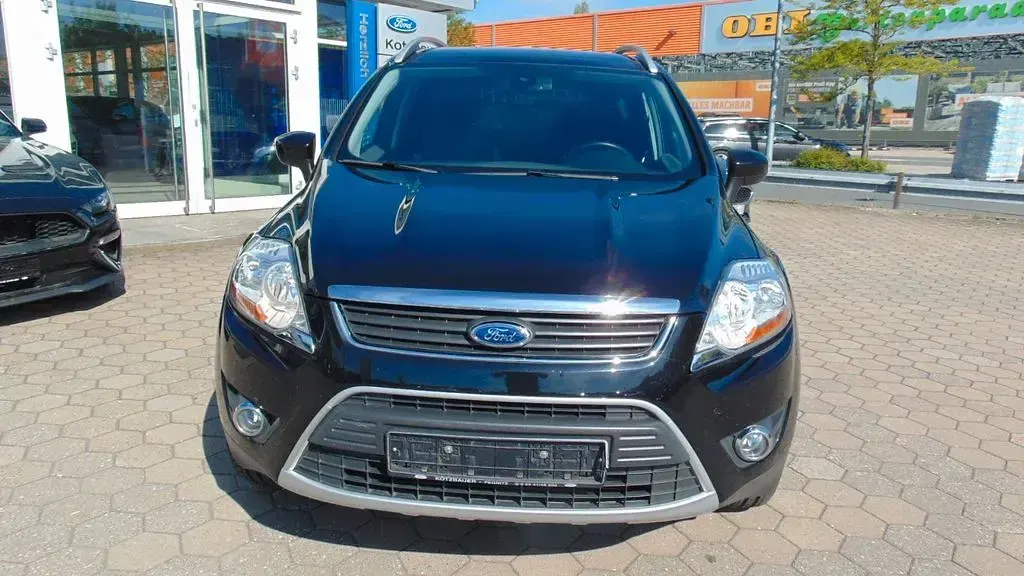 Gebraucht Ford Kuga 136 PS (100 kW) 2010 Schwarz SUV
