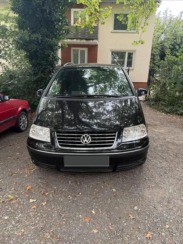 Schwarz Gebraucht 2007 VW Sharan Freestyle Van / Kleinbus | 3.000 € (Guter Preis) - Bild 1/4