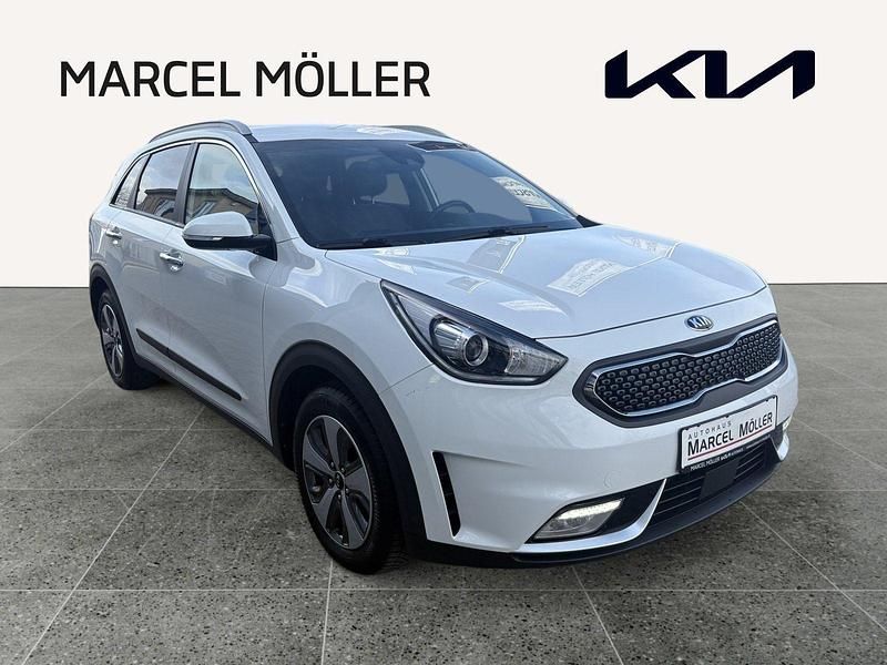 Gebraucht Kia Niro Vision 141 PS (103 kW) 2019 Weiß SUV