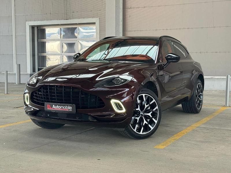 Gebraucht Aston Martin DBX 551 PS (405 kW) 2021 Violett SUV
