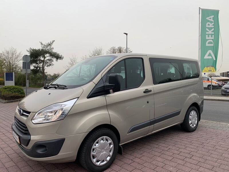 Grau Gebraucht 2017 Ford Transit Custom Limousine | 24.999 € (Teuer) - Bild 1/3