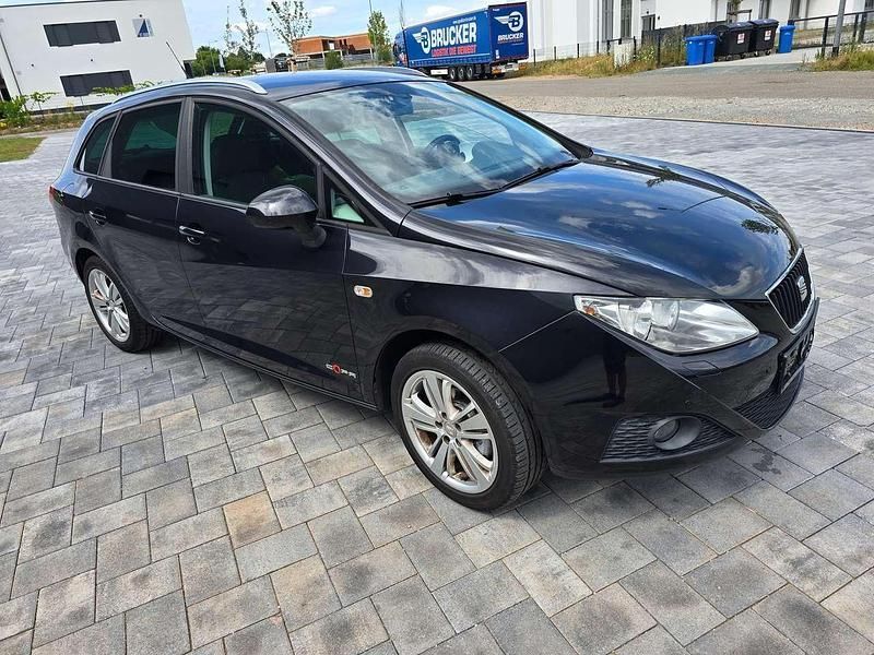 Negro magico Gebraucht 2012 Seat Ibiza ST Copa Kombi | 4.500 € (Fairer Preis) - Bild 1/4