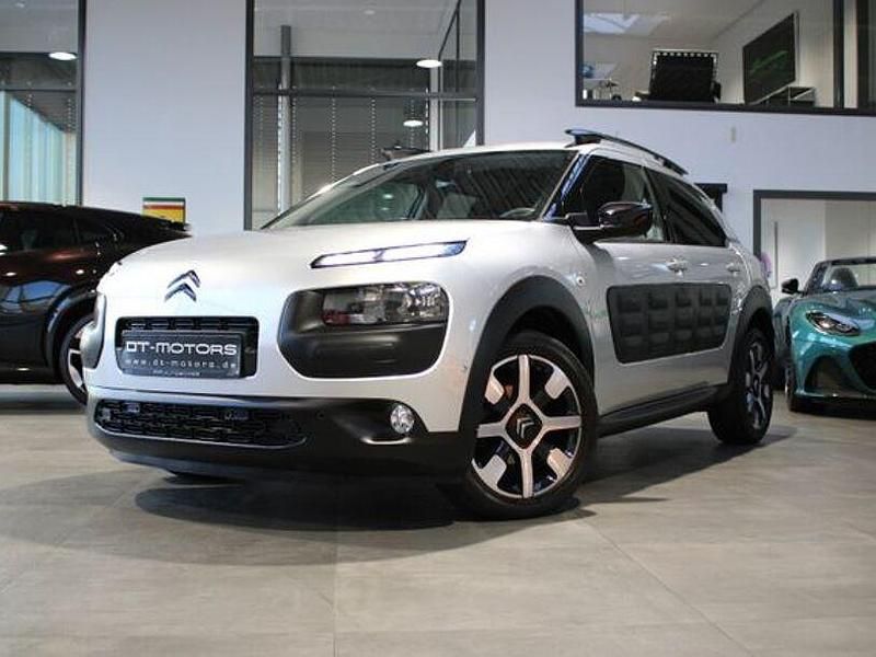 Andere Gebraucht 2016 Citroën C4 Shine Limousine | 9.900 € (Etwas zu teuer) - Bild 1/4