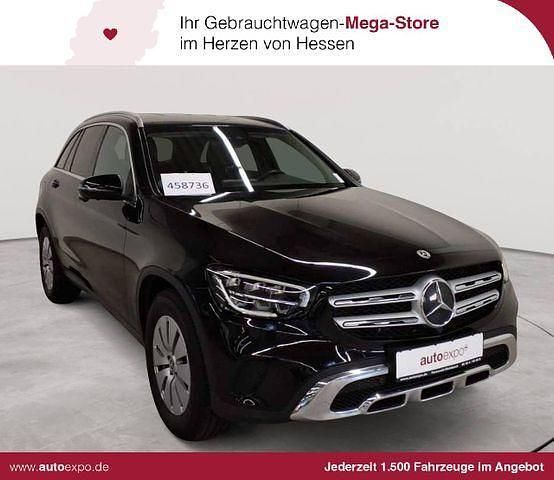 Schwarz Gebraucht 2022 Mercedes GLC220 Limousine | 32.989 € (Superpreis) - Bild 1/4